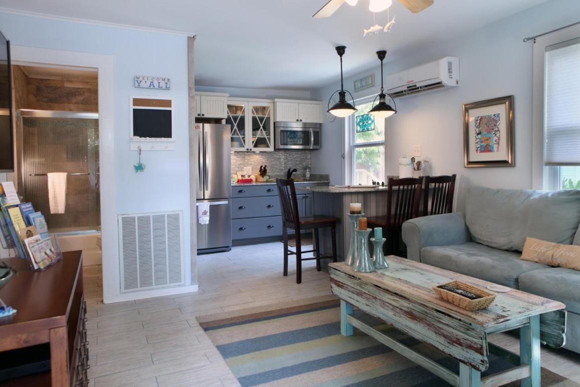 Front Beach Cottages Ocean Springs Esterno foto